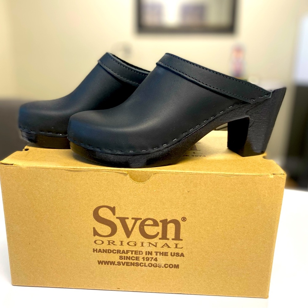 Sven Original handcrafted clog heel. Austrian wood and genuine leather.